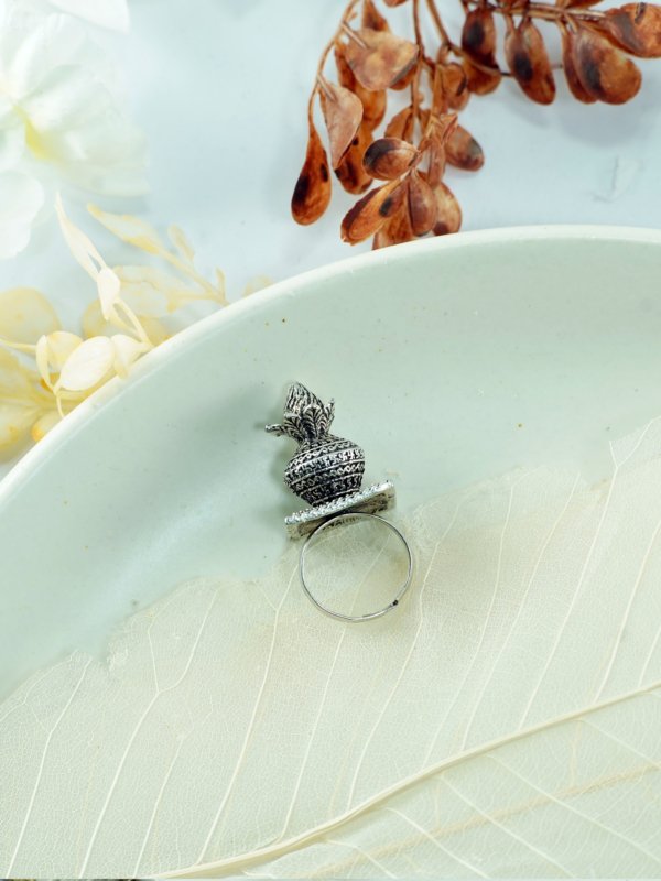 The Cultural Kalash Ring