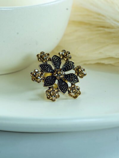 Folklore Flower Gold oxidised Ring