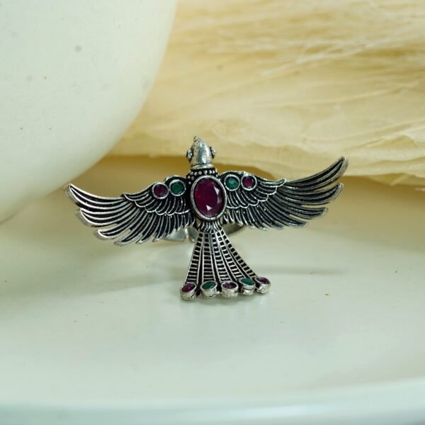 Elegent Bird Statement Ring
