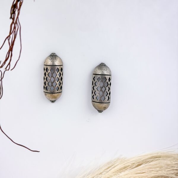 Capsule Studs
